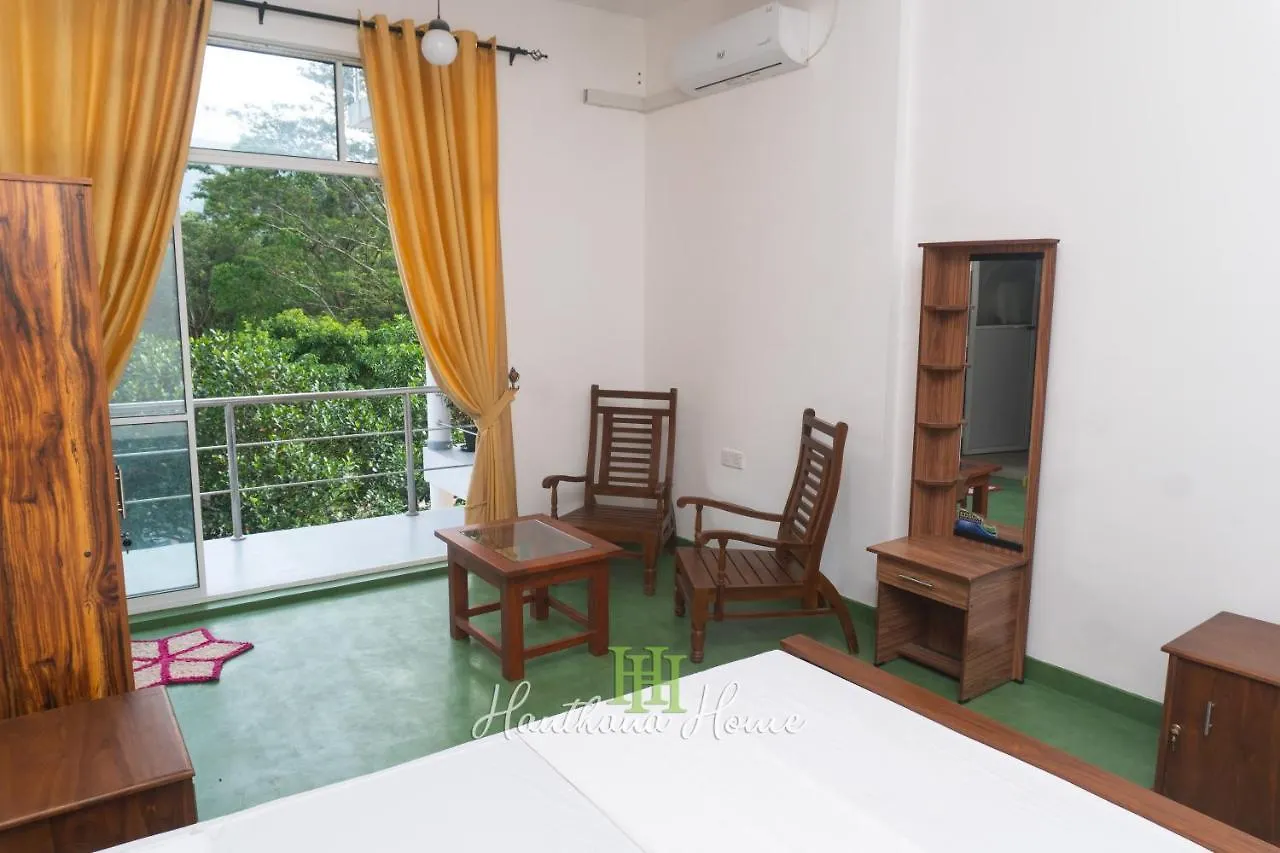 Hanthana Home Puliyadda 0*,  スリランカ